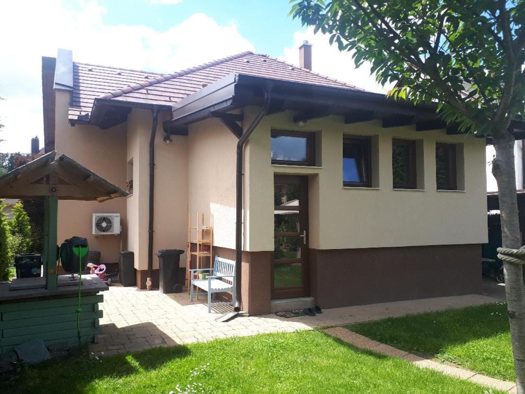 Aranypatak Apartmanhaz Szombathely Buitenkant foto